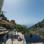 Albachiara 3*
