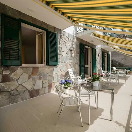 בית הארחה Albachiara 3*